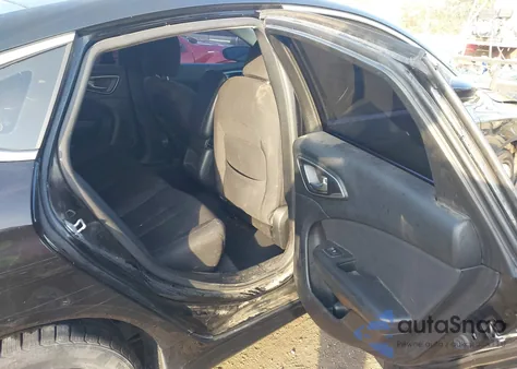 2015 Chrysler 200 Limited из США, поврежденный, VIN 1C3CCCAB7FN636050